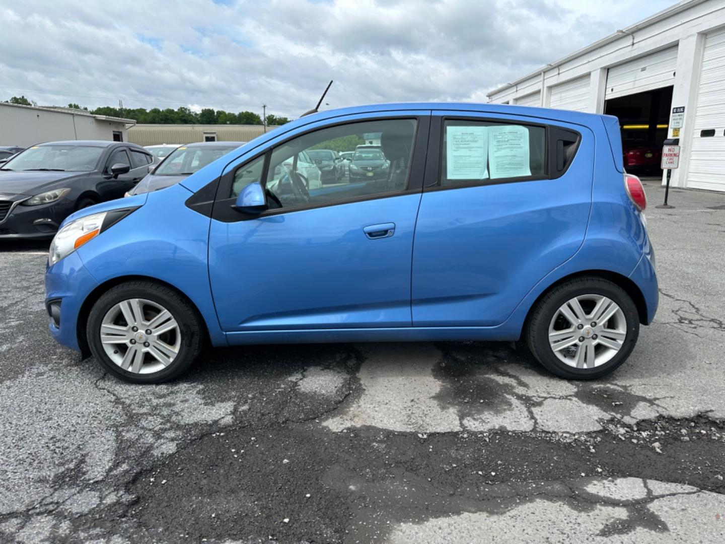 2015 BLUE Chevrolet Spark 1LT CVT (KL8CD6S92FC) with an 1.2L L4 16V DOHC engine, Continuously Variable Transmission transmission, located at 1254 Manheim Pike, Lancaster, PA, 17601, (717) 393-9133, 40.062870, -76.323273 - Photo#7